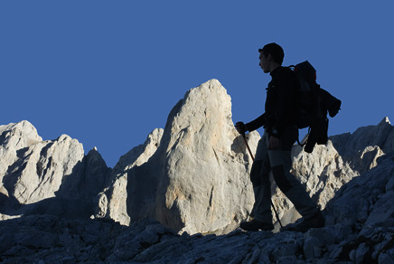 Naranjo de Bulnes - Picos de Europa Naranjo de Bulnes - Picos de Europa