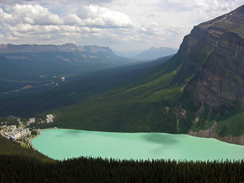 Lake Luise desde el pequeño enjambre.
