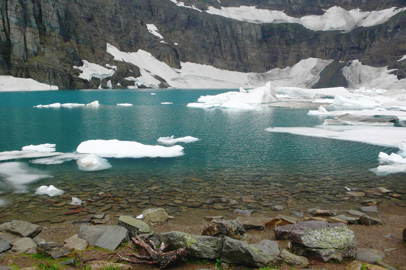 Glaciers Iceberg Lake