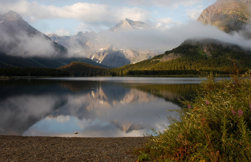 Glaciers Swiftcurrent Lake