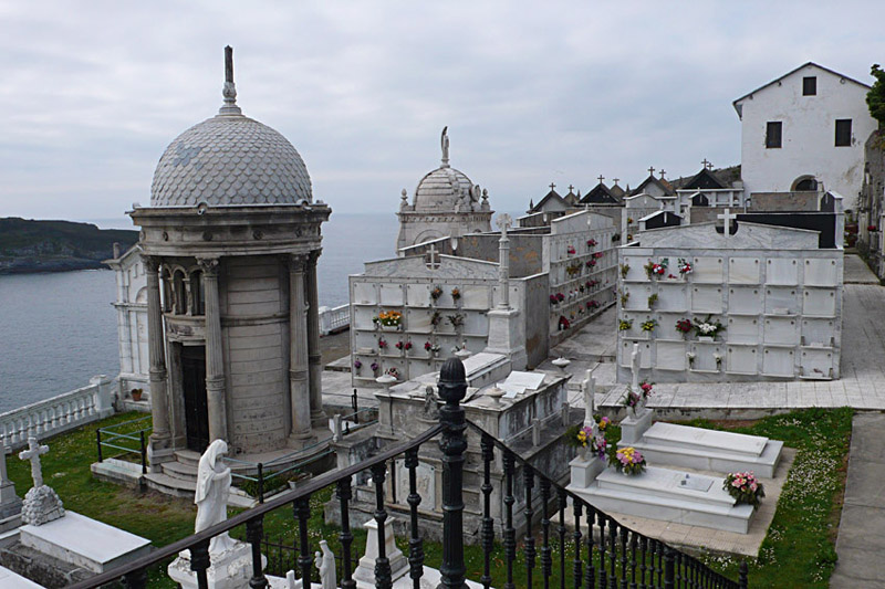 Cementerio luarca