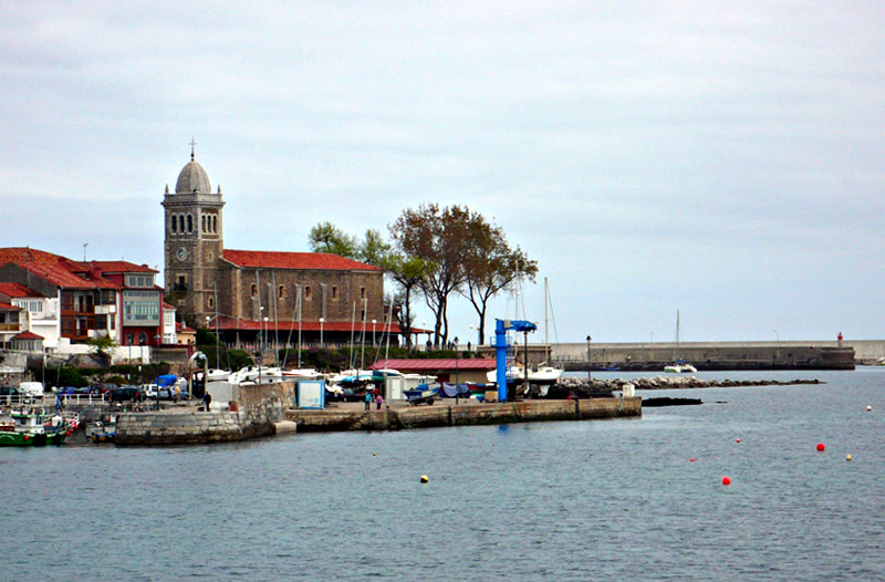 Luanco iglesia