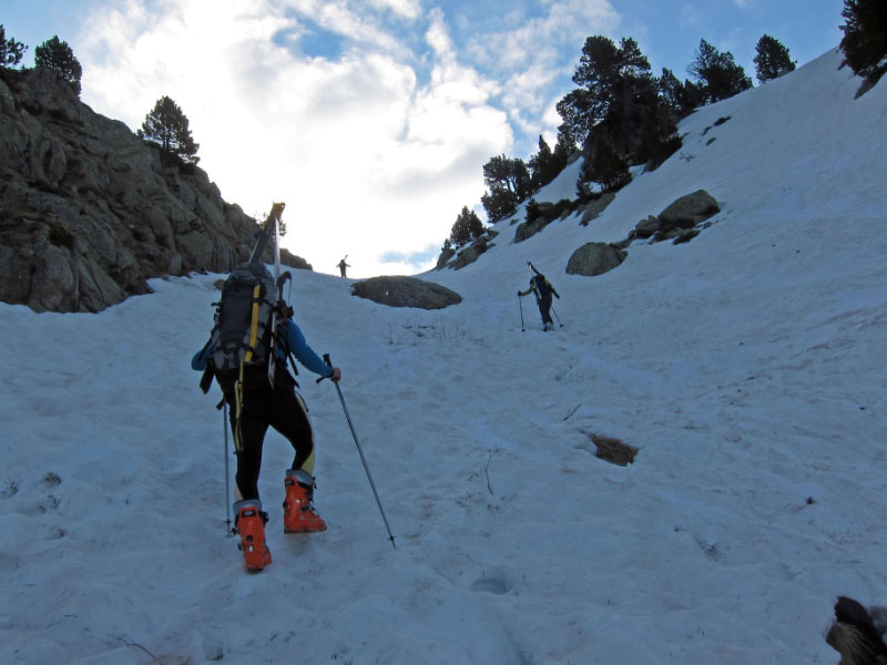 Día 2 - Ascendiendo desde la Restanca