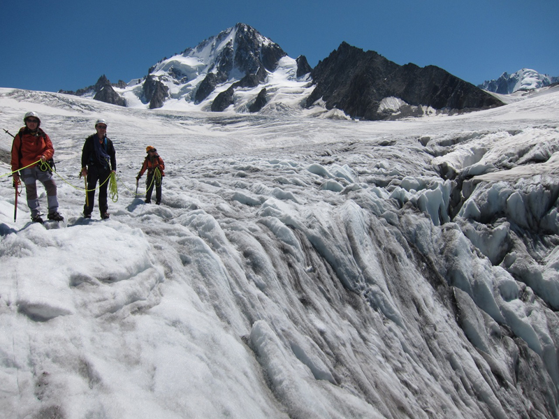 Caminando sobre el glaciar