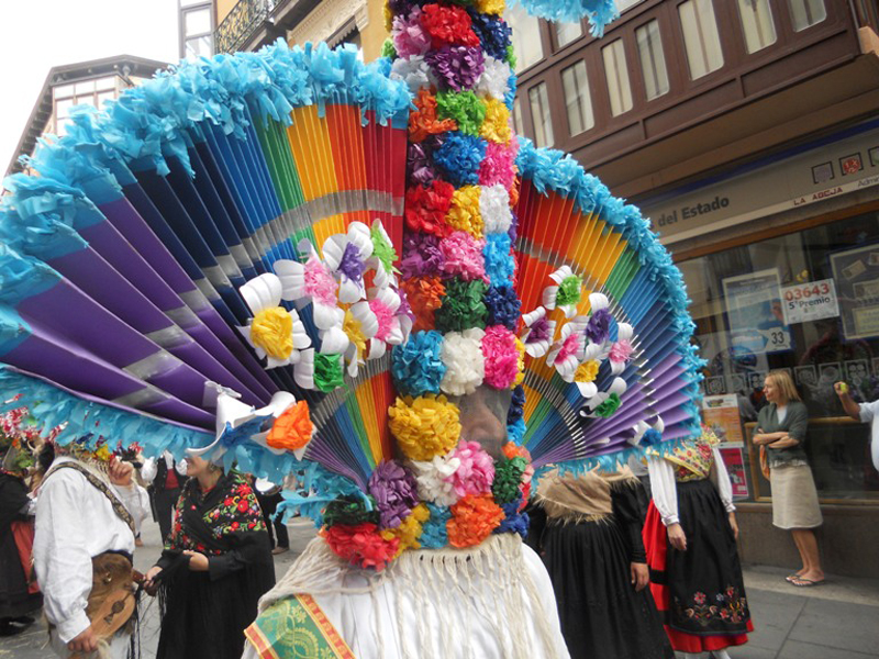 Los Guirrios de Llamas de la Ribera, León