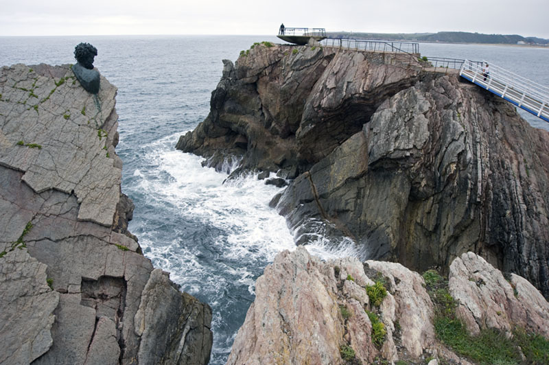 Mirador en la Peñona, Avilés