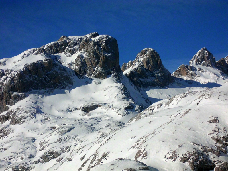 PEÑAS