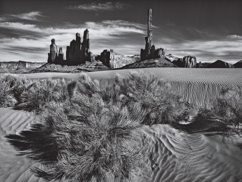 item0.rendition.slideshowWideHorizontal.totem-pole-monument-valley-national-park-utah-0412
