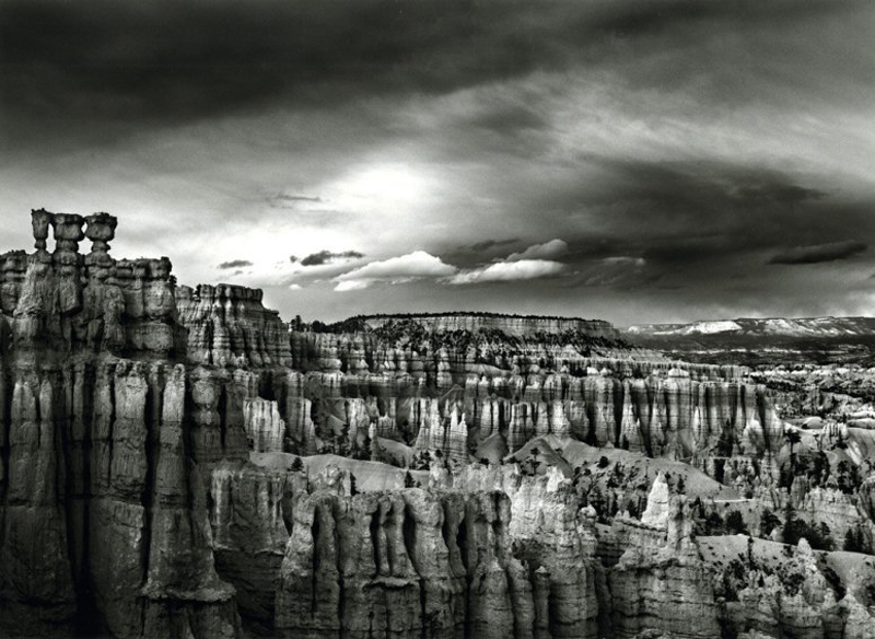 item7.rendition.slideshowWideHorizontal.bryce-canyon-national-park-utah-0412
