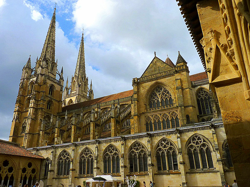 Catedral Bayona Catedral Bayona