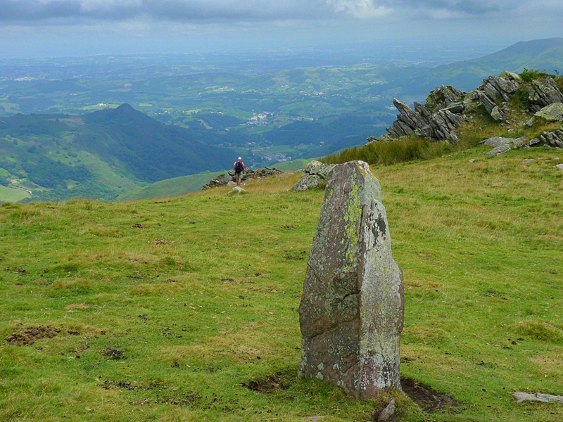 Menhir montes Otxondo Menhir montes Otxondo