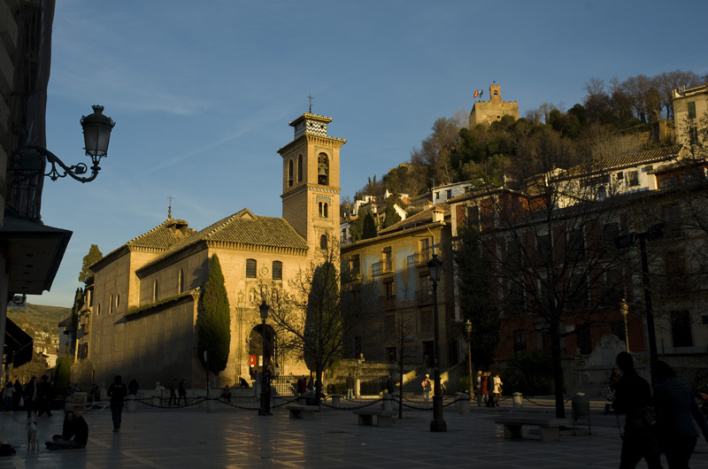 Iglesia de San Guil con su alminar árabe - Torre de la Vela - Granada