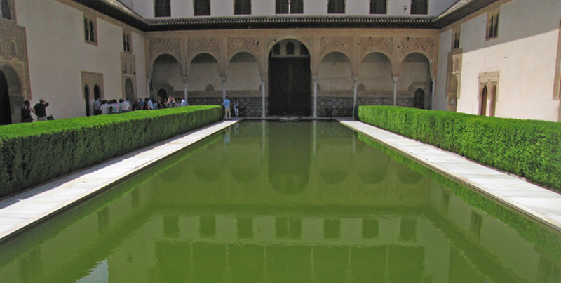 Patio de los Arrayanes, La Alhambra, Granda