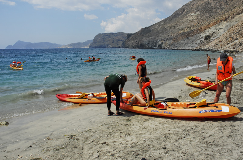 Cala de San Pedro, Cabo de Gata, Almería Cala de San Pedro, Cabo de Gata, Almería