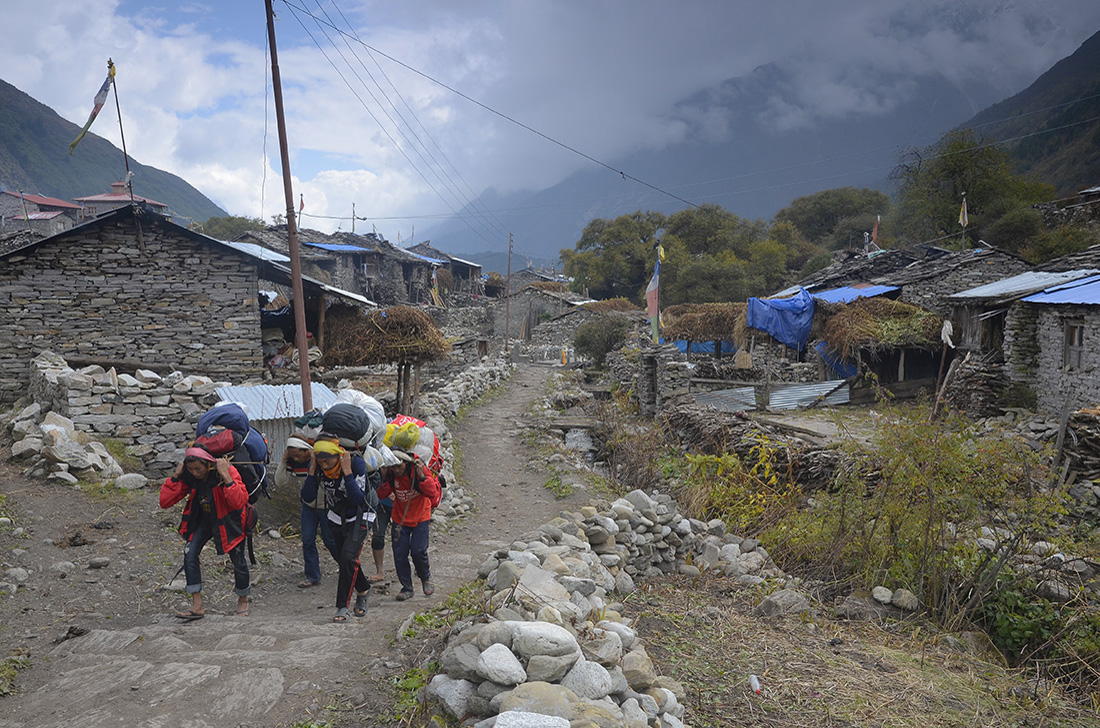 Sama, cordillera del Himalaya, Nepal