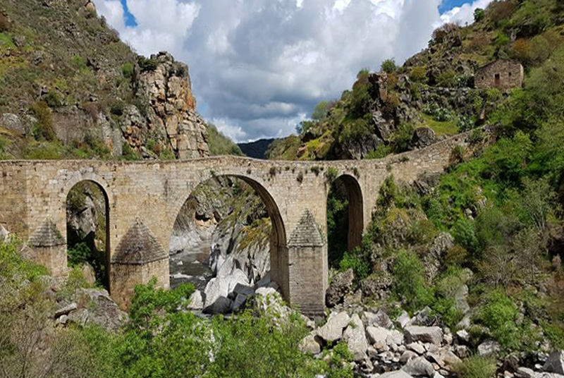 Puente de los Franceses, río Águeda-Salamanca