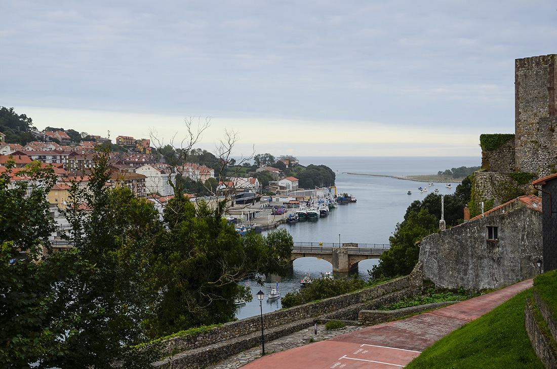 Vicente de la Barquera-Cantabria Vicente de la Barquera-Cantabria